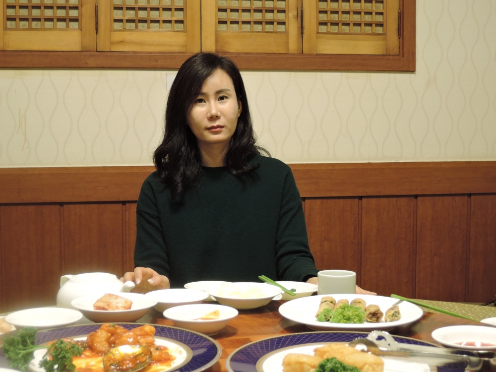 ▲ 무용학 박사이며 발레핏 강사인 이재선씨가 정통중국요리 전문점 '희래등'을 찾았다.