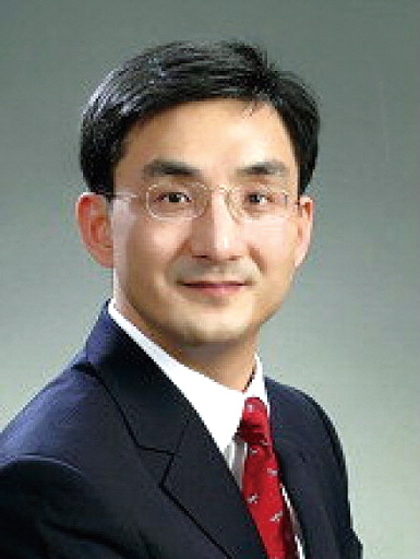 ▲ 이준한 인천대학교 정치외교학과 교수