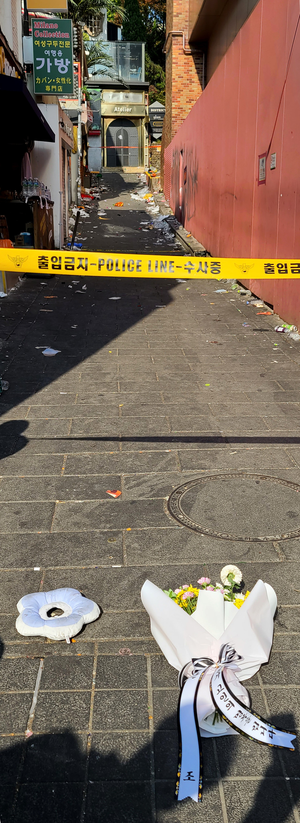 포토] 이태원 압사사고 추모 발길 < 사회포토 < 포토뉴스 < 기사본문 - 인천일보