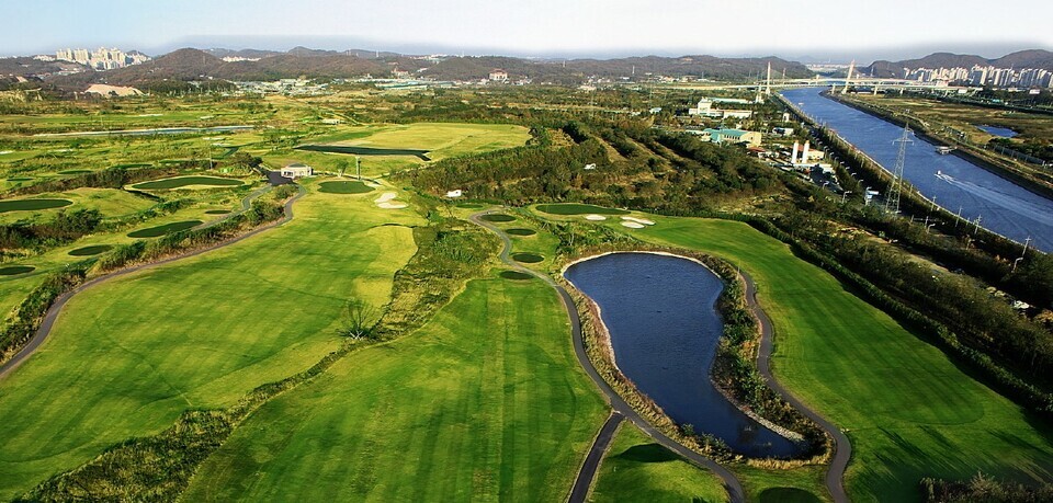 ▲ 수도권매립지 1공구에 조성된 드림파크 골프장. /인천일보DB