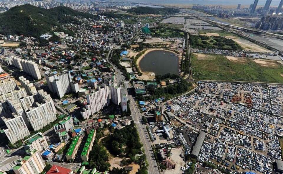 ▲ 해수욕장이 매립되기 전인 2009년 옛 송도유원지 일대. /인천일보DB