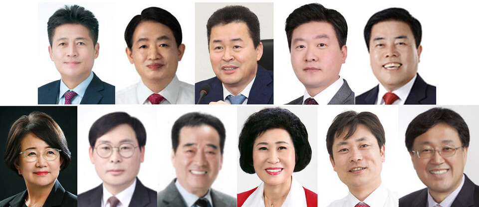 ▲  (왼쪽 위쪽부터)  김정헌 인천 중구청장, 김찬진 인천 동구청장, 허인환 전 동구청장, 남궁형 전 인천시의원, 임관만 인천시의원, 박판순 인천시의원, 이종호  인천 중구의회 의장, 정동준 인천 중구의회 부의장, 유옥분  인천동구의회 의장, 김종호 인천 동구의원, 이동균 전 동구주민자치협의회장.