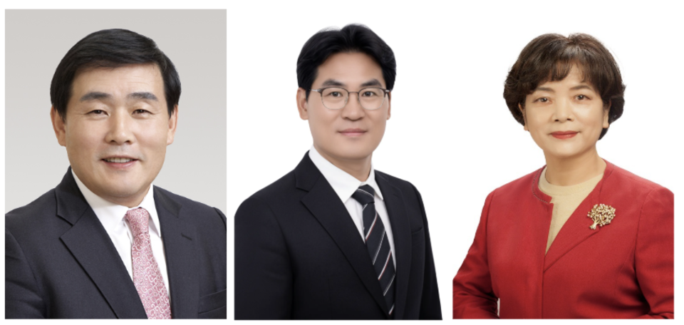 ▲ 왼쪽부터 문경복 옹진군수, 김진성 전 옹진군 부군수, 신영희 인천시의원./인천일보DB