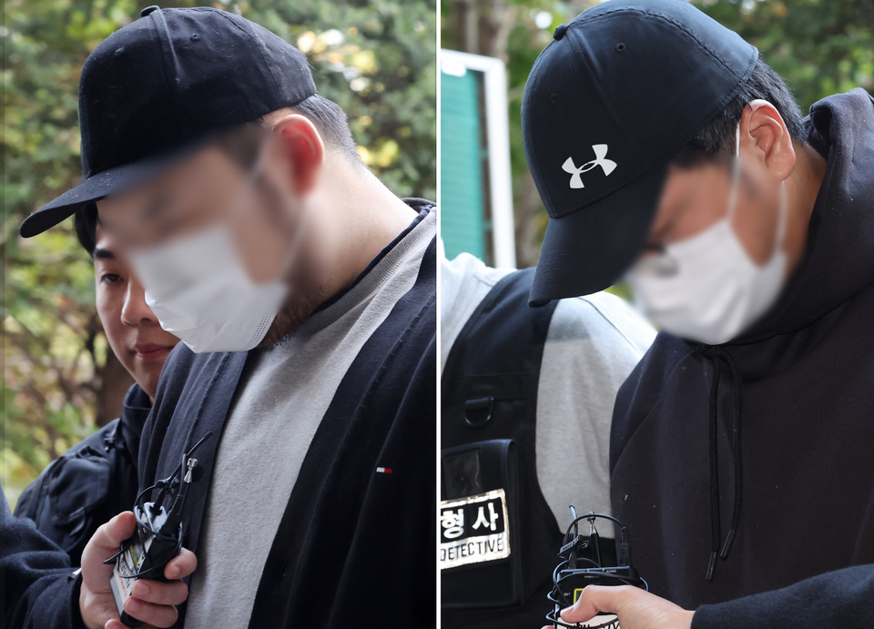 ▲ 인천 아파트 지하 주차장에서 유명 유튜버를 납치하고 살해하려 한 남성 2명이 29일 인천 미추홀구 인천지방법원에서 열린 구속 전 피의자 심문(영장실질심사)에 출석하고 있다. /이재민 기자 leejm@incheonilbo.com