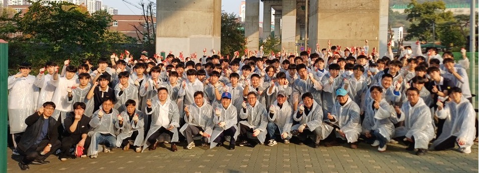 인천고, 개교 130주년 맞아 ‘사랑의 연탄 나눔’ 봉사활동 펼쳐