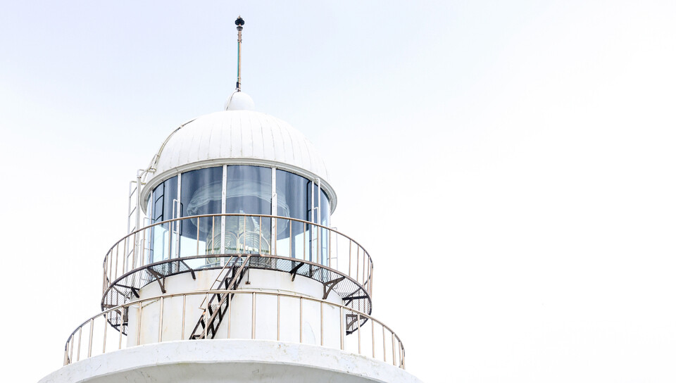 ▲ 1908년 첫 불을 밝힌 인천 옹진군 소청도 등대는 해발 83m 고지에 자리잡고 있다. /인천일보 DB