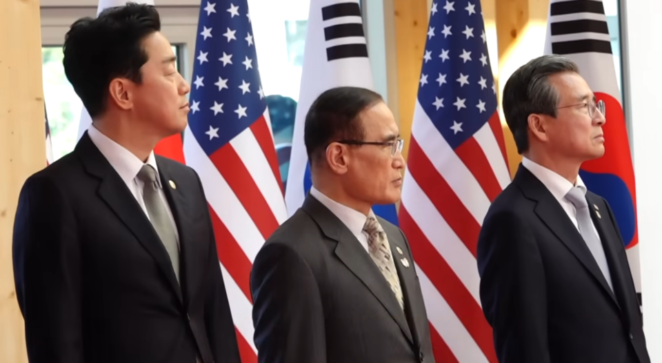 ▲ 이재명 대통령의 유튜브 채널에 공개된 영상 ‘케미폭발 대통령실 3실장’ /이재명 대통령 유튜브 캡처