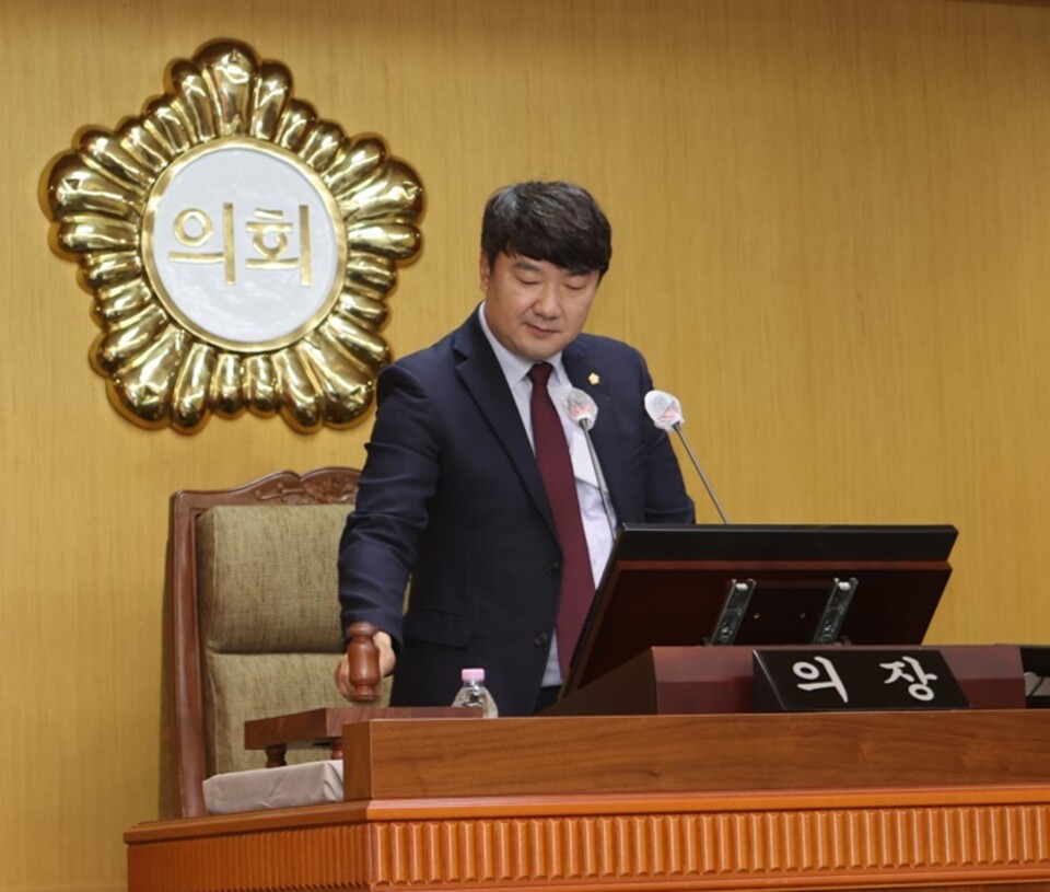 [취임 100일 인터뷰] 김종성 가평군의회 의장 “성과 없는 예산은 재검토…삶을 바꾸는 의회 만들겠다”