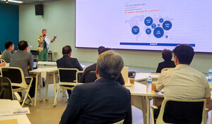 수출 다변화 위한 선배 기업 경험 나눔···경기중기청 토크콘서트 개... - 뉴스 썸네일 이미지