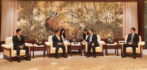 "<b>AI</b> 삼각축 완성"…<b>김동연</b>, 상하이·<b>텐센트</b> 잡고 경기도 미래 열다