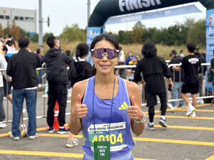 [제13회 정서진 아라뱃길 전국마라톤대회] '10㎞ 여자' 우승자 윤선미 40분13초