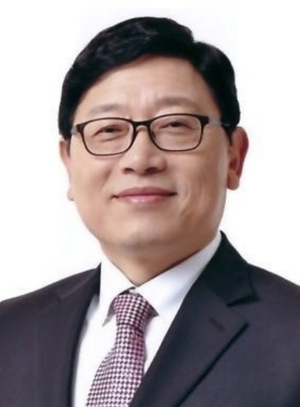 [기고] '살던 곳에서 행복한 노후를' 통합<b>돌봄</b> 서비스 확대실시