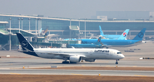 공항도 '수익-투자 모델'로...권역별 공항공사 해법 부각 - 뉴스 썸네일 이미지