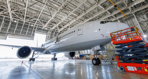 인천공항, 1호 화물기 개조 돌입...K-MRO 확장 본격화 - 뉴스 썸네일 이미지